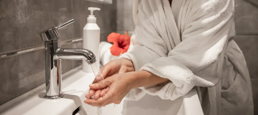 ¿Por qué el jabón antibacterial debe formar parte de tu rutina diaria?