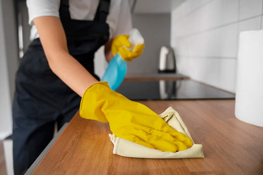 Descubre cómo mantener tu cocina impecable de limpieza